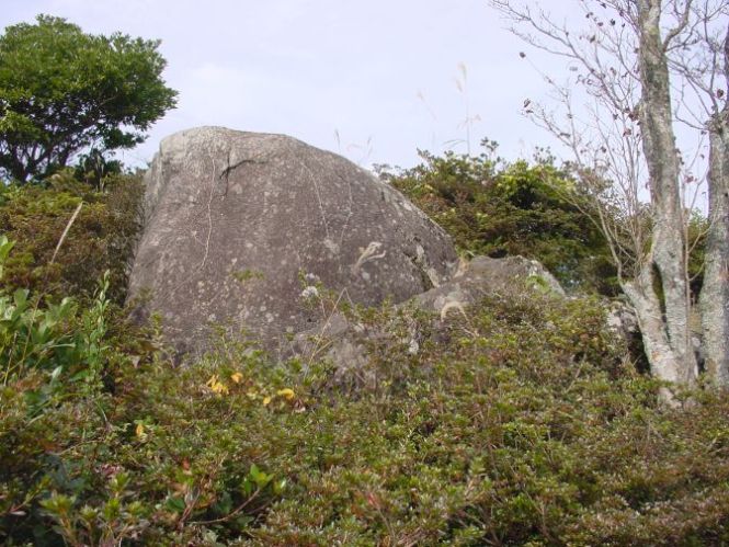 須佐高山の磁石石 関連画像002